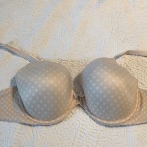 Pretty polka dot Victoria Secret bra. 38D.